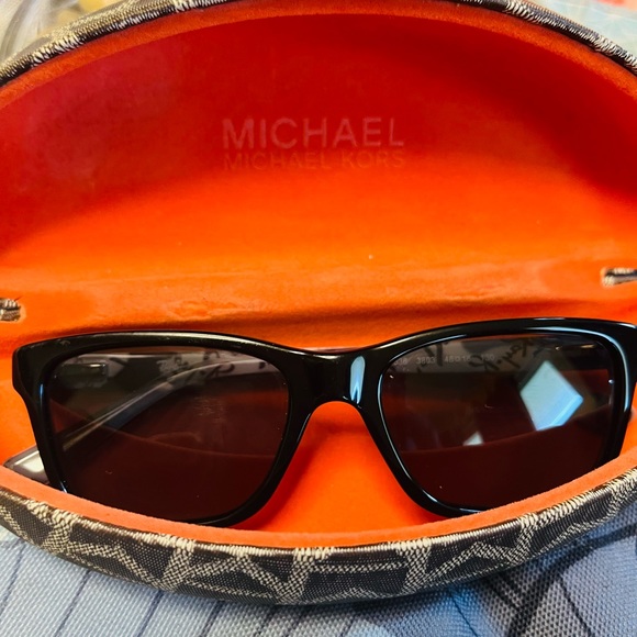 Ray-Ban - Picture 3 of 16